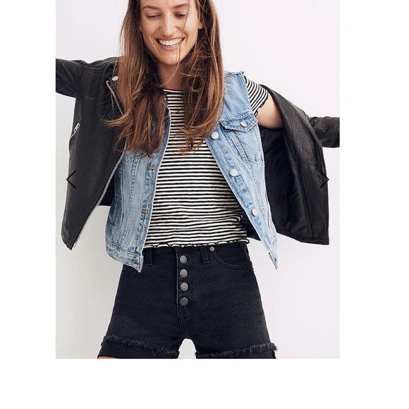 Madewell High-Rise Boy Shorts in Faded Black Button-Through Edition - Picture 2 of 8